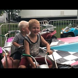 Meet your Posher, Corey